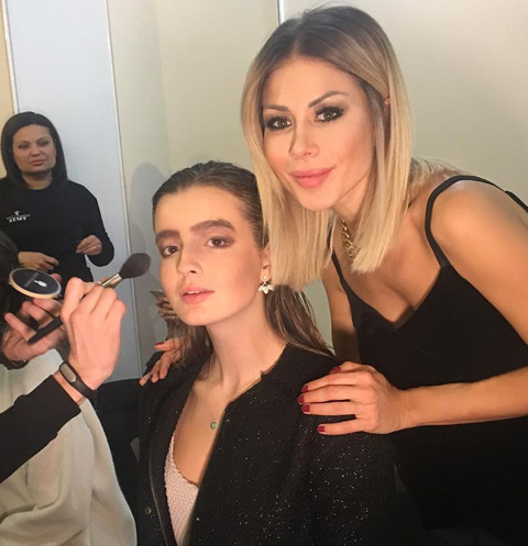 Саша Стриженова и Белла Потемкина Саша Стриженова и Белла Потемкина
