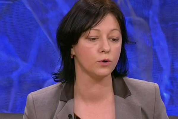 Галина Филинова, директор лагеря, отметила, что Николая отправили с отдыха домой досрочно из-за его плохого поведения Галина Филинова, директор лагеря, отметила, что Николая отправили с отдыха домой досрочно из-за его плохого поведения