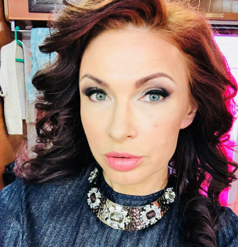 Эвелина Бледанс Эвелина Бледанс