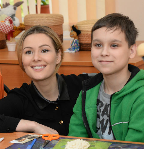 Мария Кожевникова с одним из воспитанников центра Мария Кожевникова с одним из воспитанников центра
