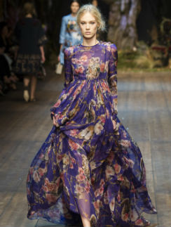 ХОЧУ: Dolce & Gabbana Платье, около 180 000 руб. ХОЧУ: Dolce & Gabbana Платье, около 180 000 руб.