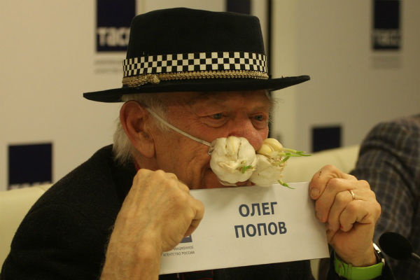 Олег Попов Олег Попов