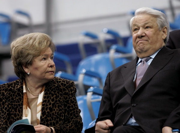 Борис Ельцин с женой Наиной