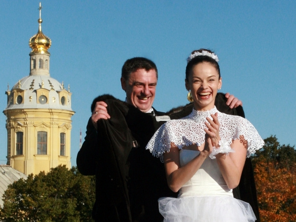 Сергей Тарасов и Анастасия Колегова сыграли свадьбу в октябре 2009 года