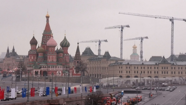 Владимир Путин переехал в Москву в 1996 году Владимир Путин переехал в Москву в 1996 году
