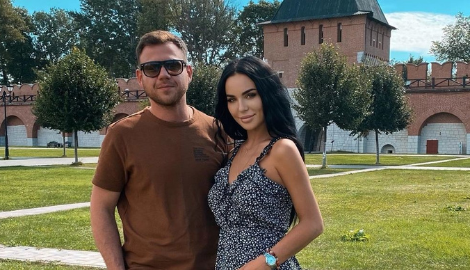 Дежавю: беременная Анна Блюменкранц снова объявила о разрыве с Валерием