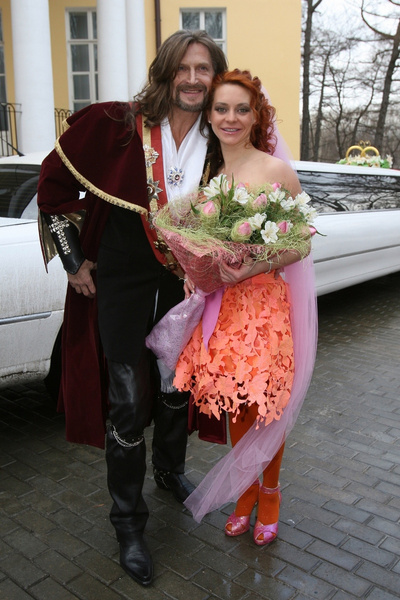 Никита Джигурда и Марина Анисина поженились 23 февраля 2008-го