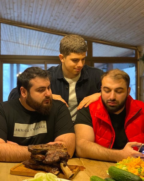 На похоронах Саида будут присутствовать только его близкие друзья и родственники На похоронах Саида будут присутствовать только его близкие друзья и родственники