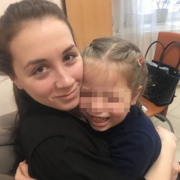 Старшая дочь семьи Дель с Полиной Старшая дочь семьи Дель с Полиной