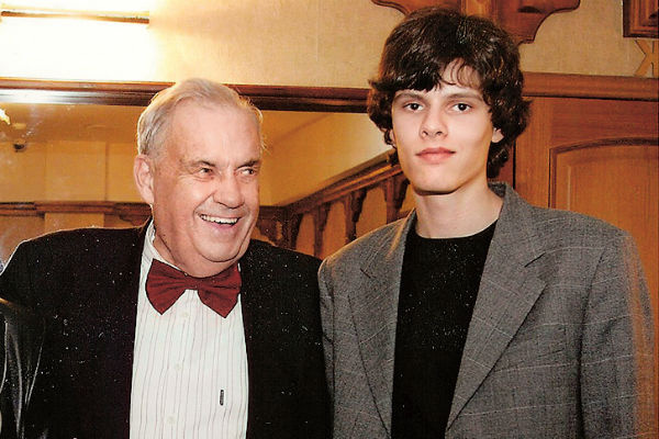 Внук Дмитрий всегда был близок со знаменитым дедом