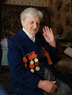 Ирина Волуйская: «На войне было тяжело, но так жестоко, как сейчас, со мной не поступали» Ирина Волуйская: «На войне было тяжело, но так жестоко, как сейчас, со мной не поступали»