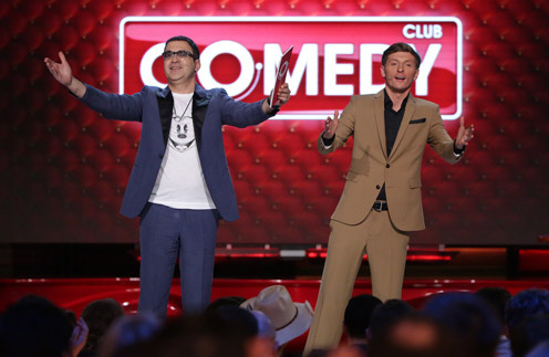 Павел Воля и Гарик Мартиросян на съемках Comedy Club Павел Воля и Гарик Мартиросян на съемках Comedy Club