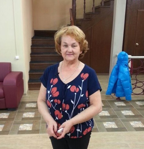 Мама Александра Гобозова оказалась на улице после ссоры с невесткой