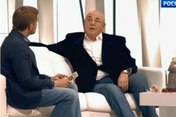 Долинский поведал, что рыдал от бессилия, когда к нему приходила мама на свидания в СИЗО Долинский поведал, что рыдал от бессилия, когда к нему приходила мама на свидания в СИЗО