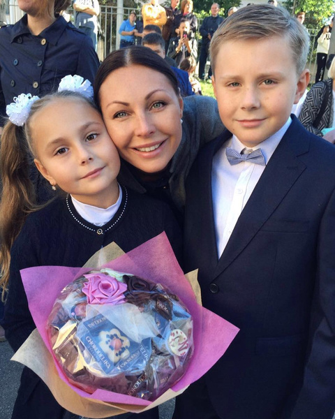 Актриса переживает за благополучие детей Актриса переживает за благополучие детей