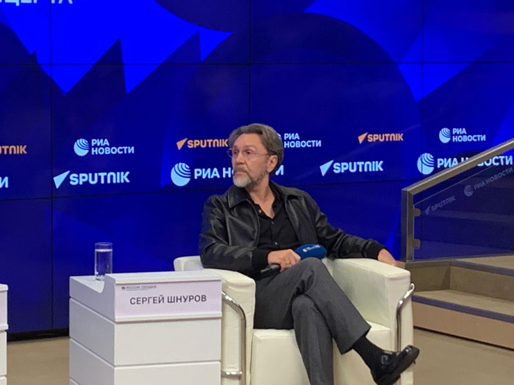 Сергей Шнуров Сергей Шнуров