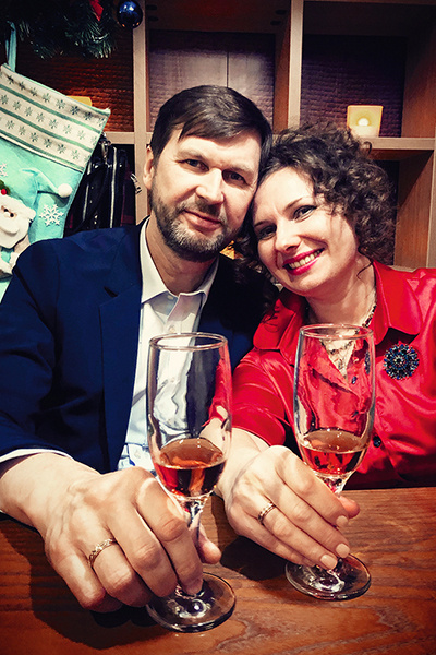 В январе Анастасия вышла замуж за фотографа Дмитрия Дубинского