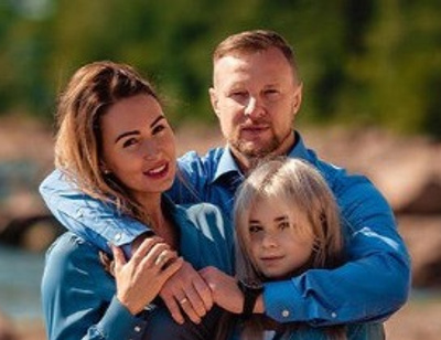 Дочь Вячеслава Малафеева прошла реабилитацию после возвращения домой