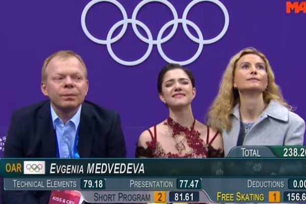 Евгения Медведева с тренером Этери Тутберидзе