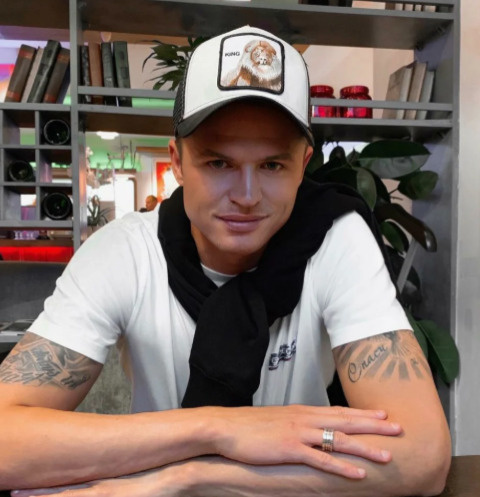 Дмитрий Тарасов Дмитрий Тарасов