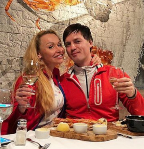 Андрей Бурдуков с подругой Любовью