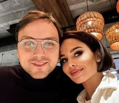 Колисниченко думает о втором шансе для бывшего, муж Пинчук показал роскошный отель в Дубае. Соцсети звезд