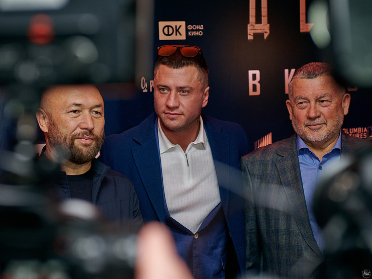 Тимур Бекмамбетов, Павел Прилучный и Александр Девятаев