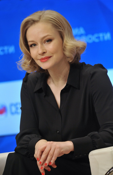 Юлия Пересильд Юлия Пересильд