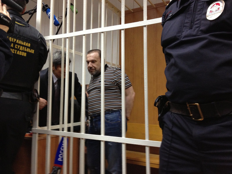Это уже третье уголовное дело в отношении Виктора Батурина