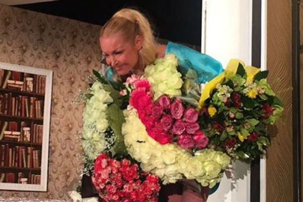 Анастасия Волочкова дебютировала в постановке «Пришел мужчина к женщине» Анастасия Волочкова дебютировала в постановке «Пришел мужчина к женщине»