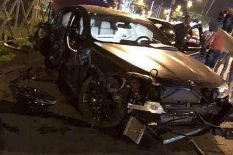 Федор Смолов разбил спортивный автомобиль летом 2018 года Федор Смолов разбил спортивный автомобиль летом 2018 года