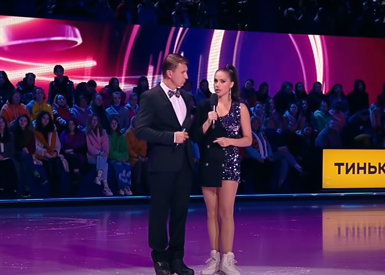 Платьяпиджаки и игривые шорты. 13 образов Алины Загитовой