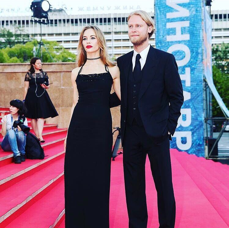 Светлана Устинова и Илья Стюарт закатили пышную свадьбу