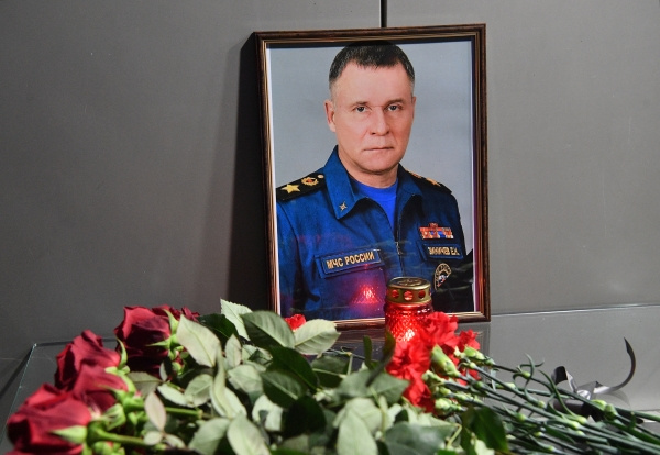 Евгений Зиничев Евгений Зиничев