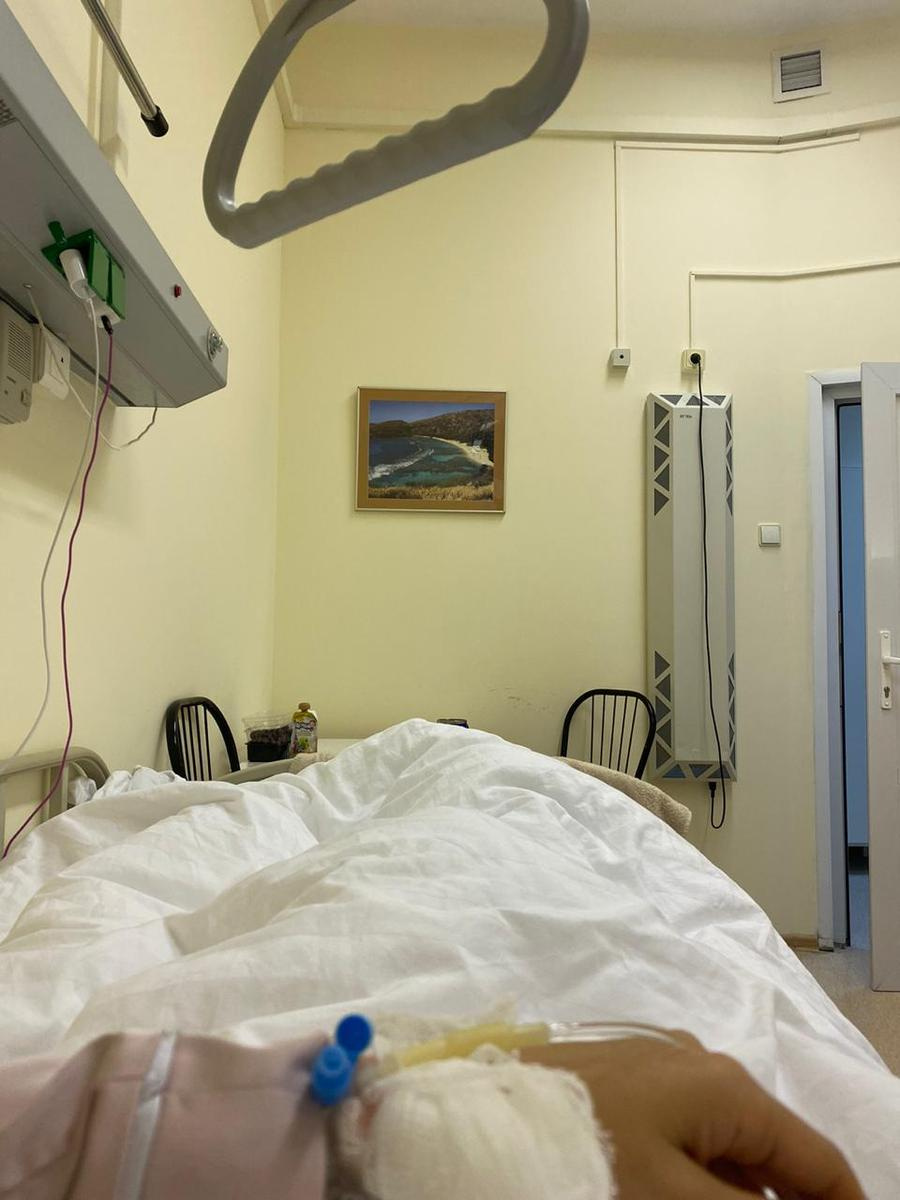 Фото Больничной Палаты С Кровати С Капельницей
