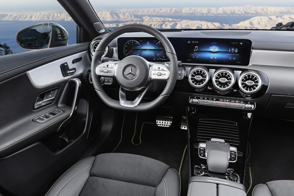 Mercedes-Benz А-Класса стал взрослым и комфортабельным
