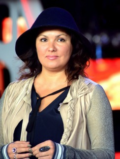 Анна Нетребко