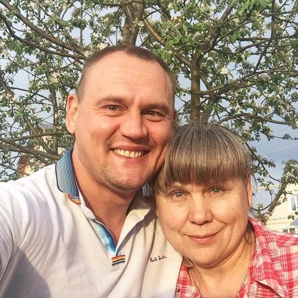 Степан Меньщиков с мамой