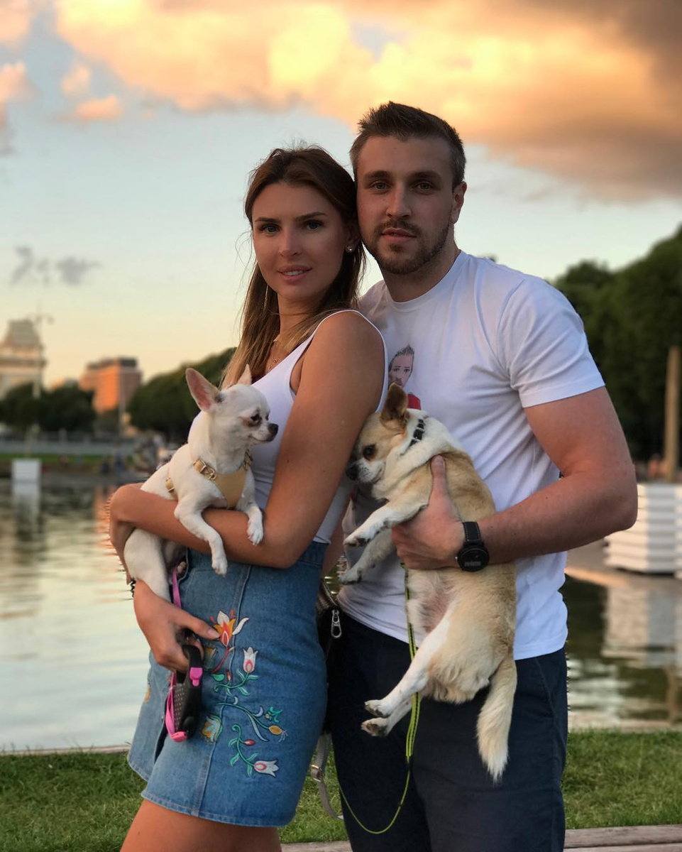 Элла Суханова и Игорь Трегубенко официально расторгли брак