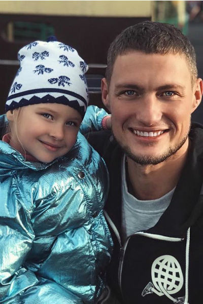 Александр Задойнов с дочерью Александр Задойнов с дочерью