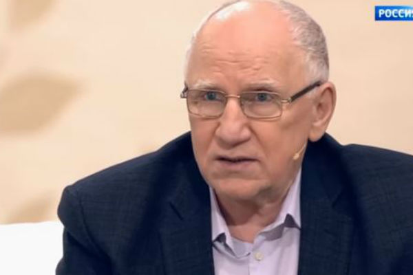 Сегодня артист жалеет, что мало уделял внимания маме Сегодня артист жалеет, что мало уделял внимания маме