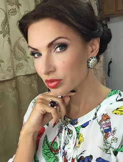 Эвелина Бледанс