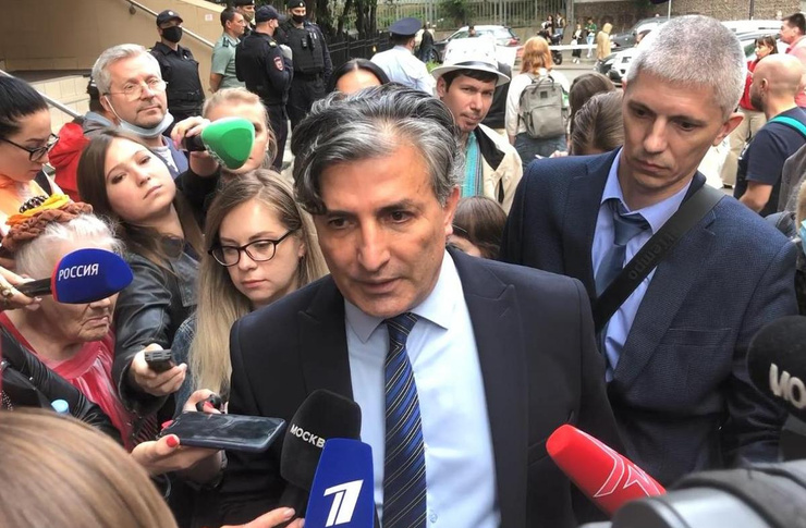 Адвокат Михаила Ефремова Эльман Пашаев