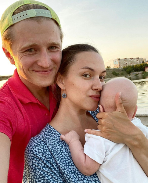 Звезда счастлив в браке с Екатериной Шуваевой Звезда счастлив в браке с Екатериной Шуваевой