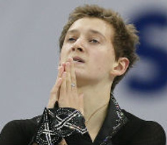 Соперник Плющенко отправил себя на Олимпиаду