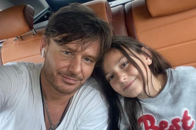 У актера осталась 10-летняя дочь Серафима У актера осталась 10-летняя дочь Серафима
