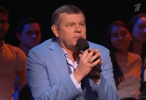Александр Новиков назвал фальшивыми чувства певцов на сцене