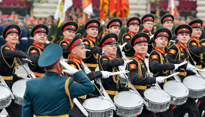 Владимир Путин перенес парад в честь 75-летней годовщины Победы