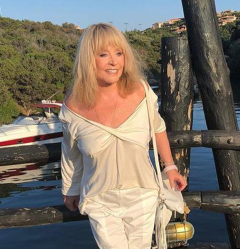Алла Борисовна Пугачева Алла Борисовна Пугачева