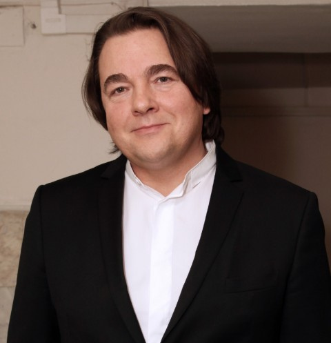 Константин Эрнст